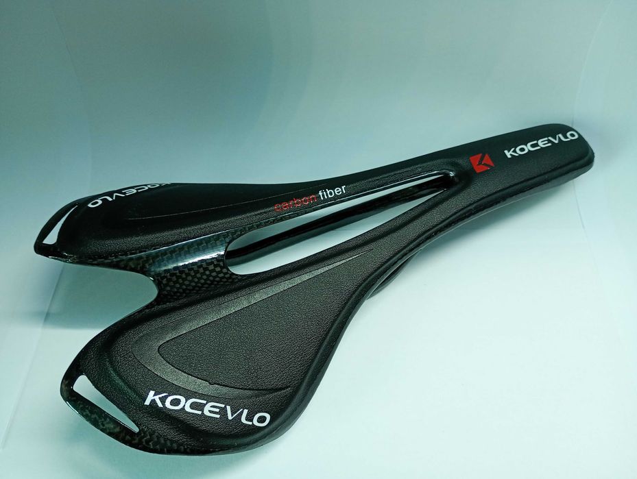 Selim bicicleta em carbono