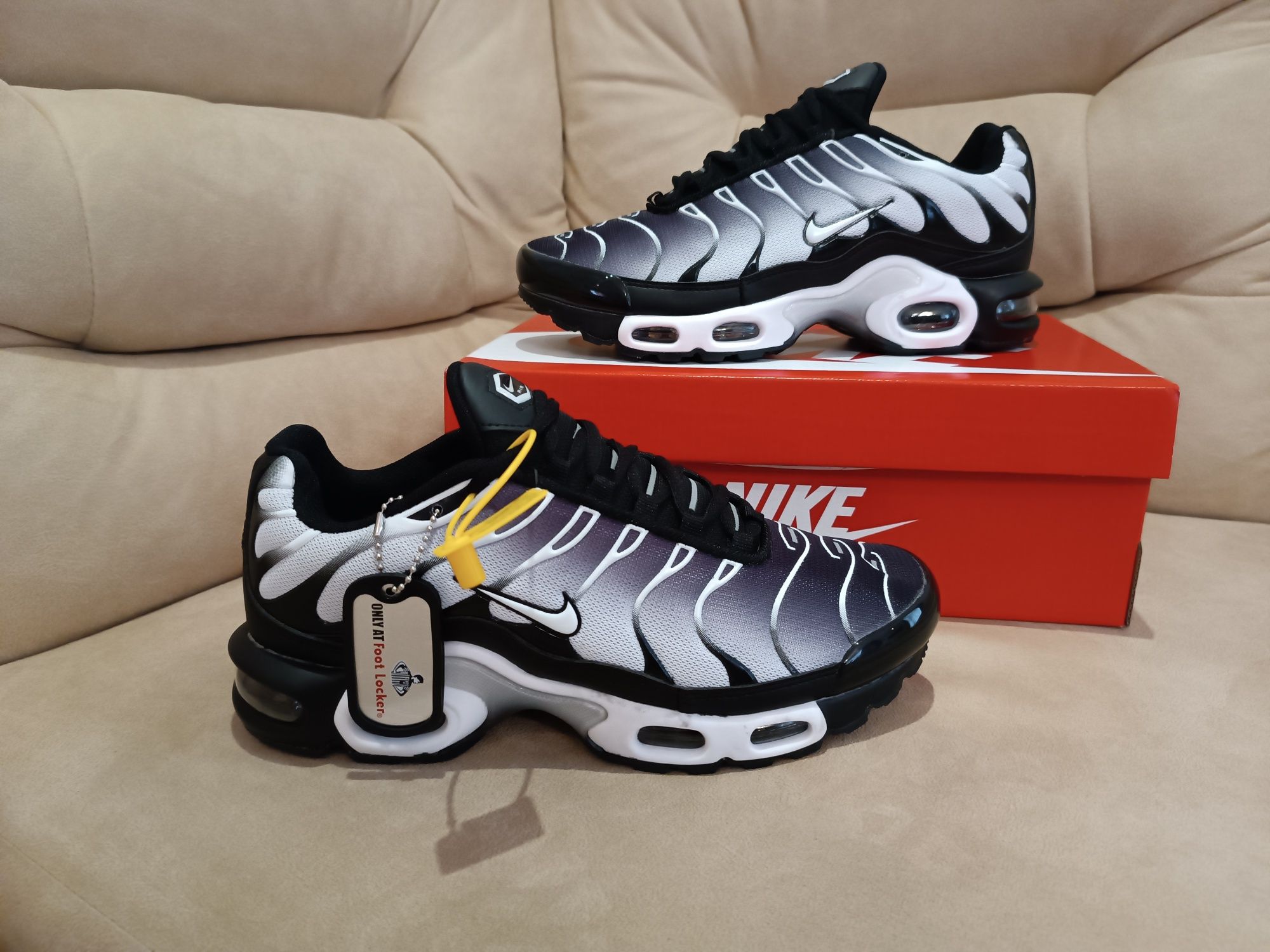 кроссовки Nike Air Max 97 TN plus (3 кольори) Розпродаж!