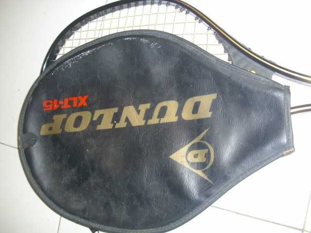 Raquete de Ténis marca DUNLOP, modelo XLT-15.