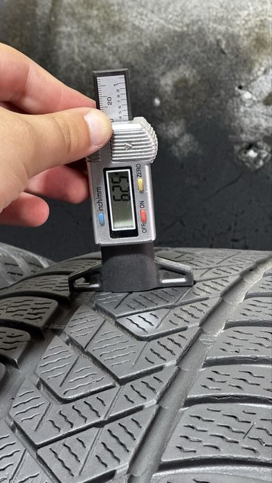245/45 R18 Pirelli SottoZero3 | Зима | 2шт | XL | MOE RSC | Румунія |