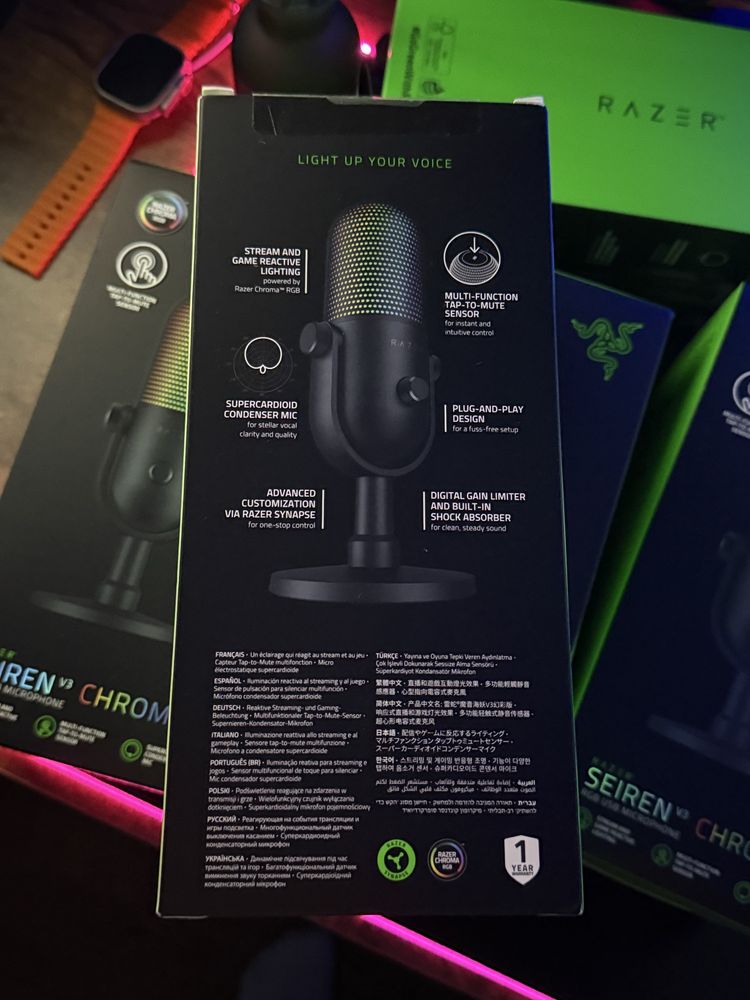 Razer Seiren V3 Chroma — USB-мікрофон, RGB, Tap-to-Mute, новий