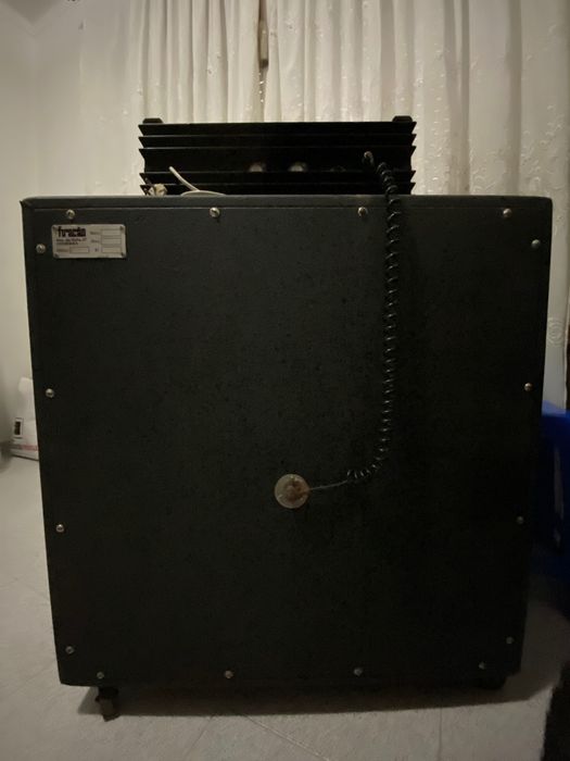 Amplificador de baixo Furacão