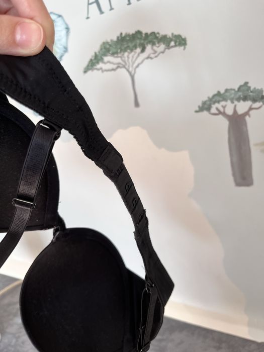 Бюстгальтер ліфчик чорний