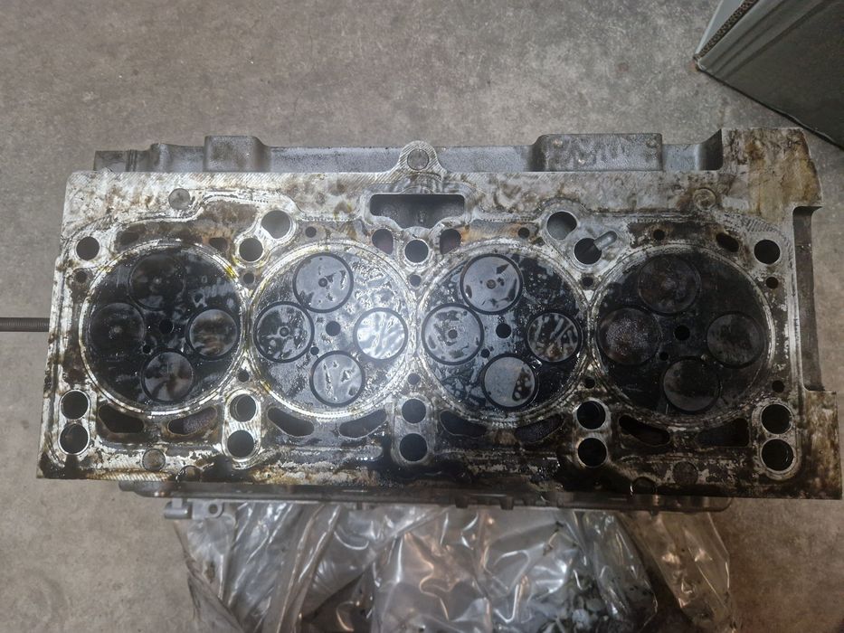 Cabeça de Audi A4 B7 2.0 170cv