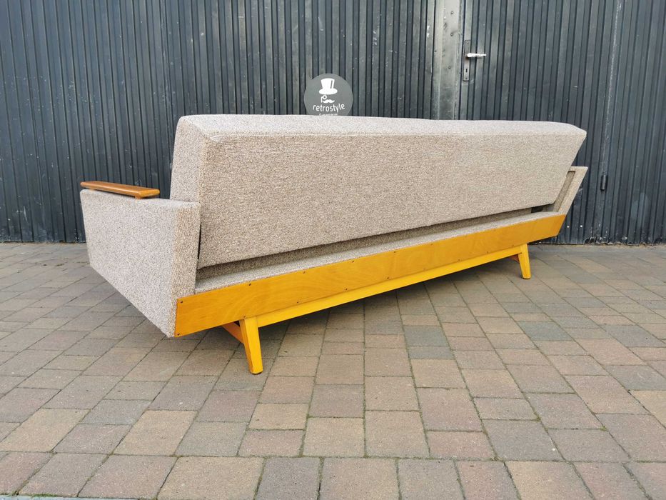Kanapa/ Sofa "tapczan" JITONA, Czechosłowacja '60-Brusel design, Retro