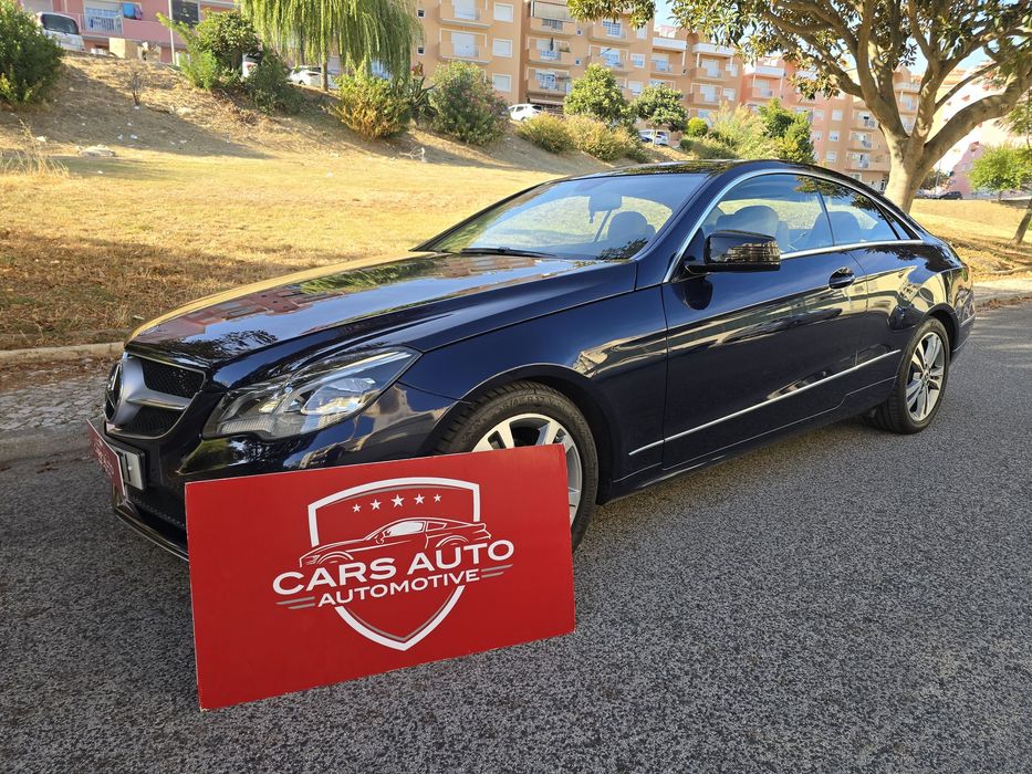 Mercedes-Benz E 220 CDi BlueEfficiency Auto