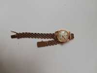Часы женские  швейцарские золотые Moron Ancre с золотым браслетом