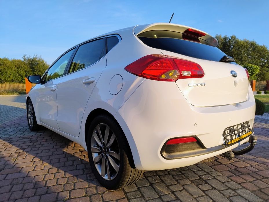 Kia Cee'd 1.6 CRDi 128 KM ZADBANY