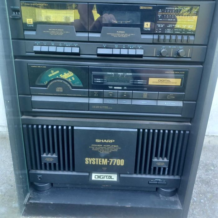 Wieza Stereo Sharp  1000 wat z Pilotem!!! Uszkodzona