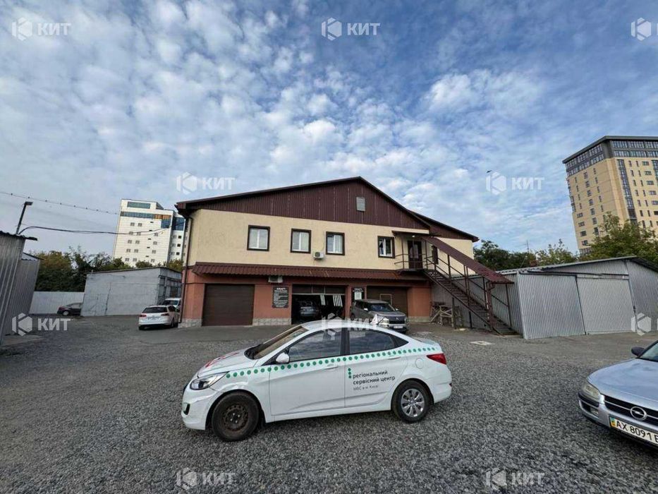 Продажа комплекса зданий в центре города, общая площадь 3000м2, 130122