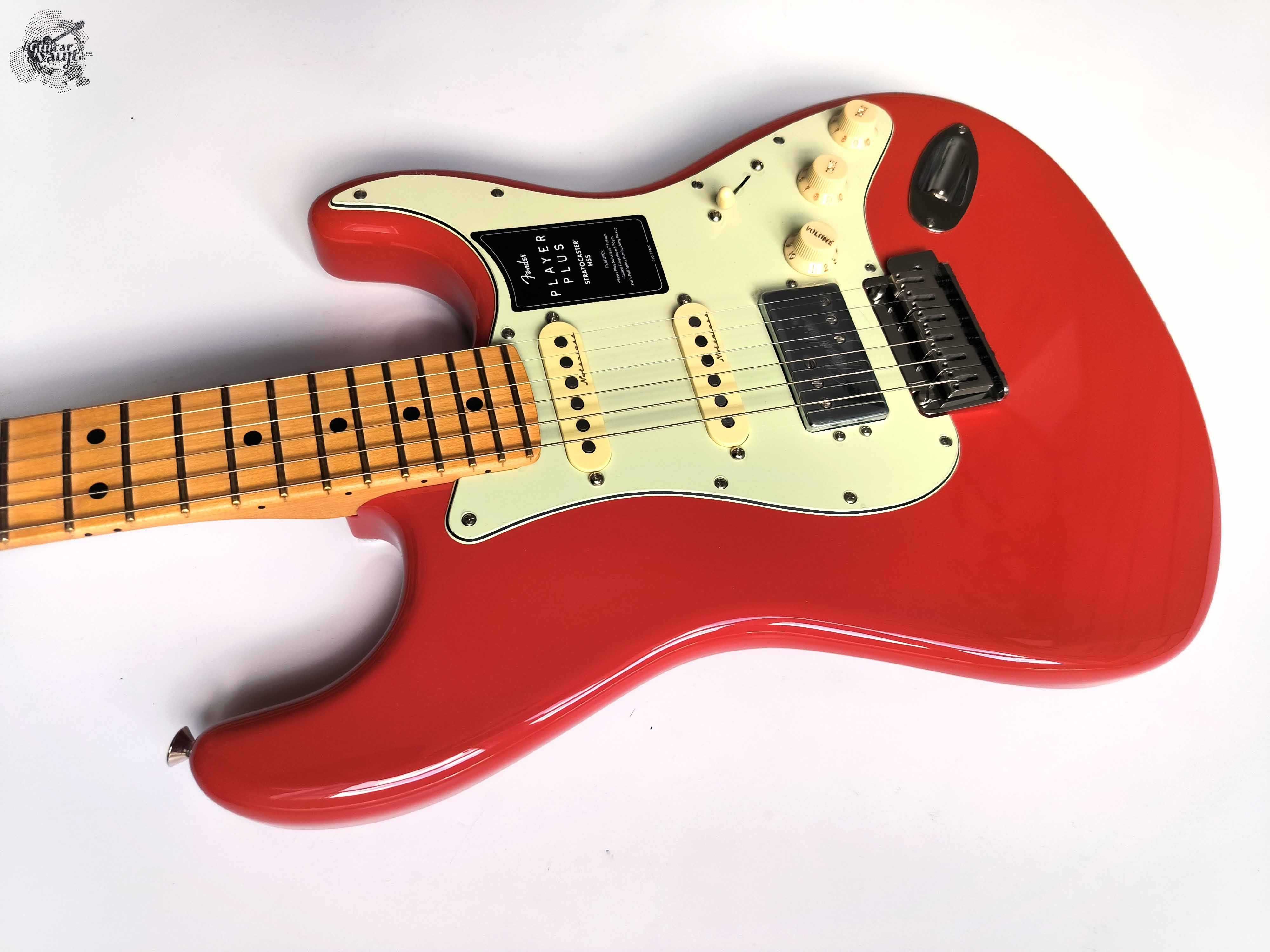 Новий Fender Player Plus HSS Stratocaster w/Noiseless '2023 Fiesta Red