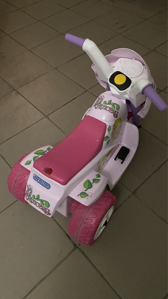 Детский электромотоцикл Peg Perego