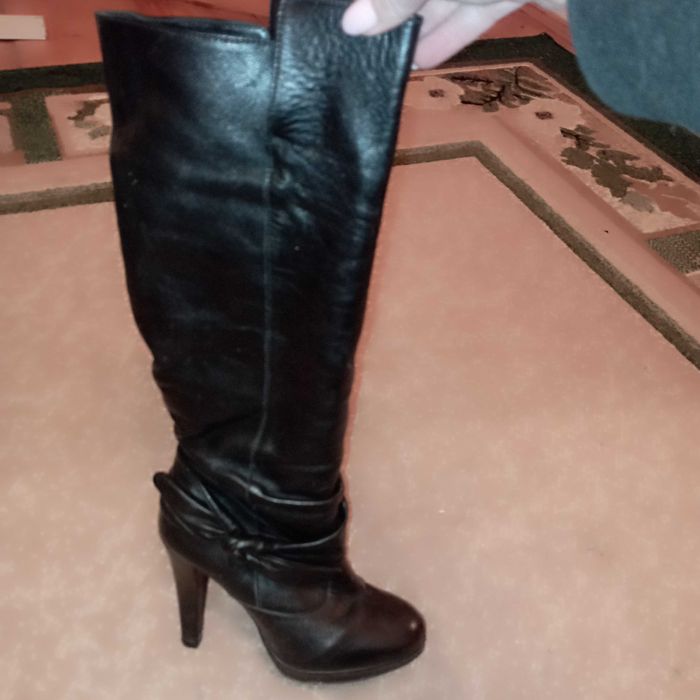 Чоботи ботфорди з натуральної шкіри в ідеальному стані