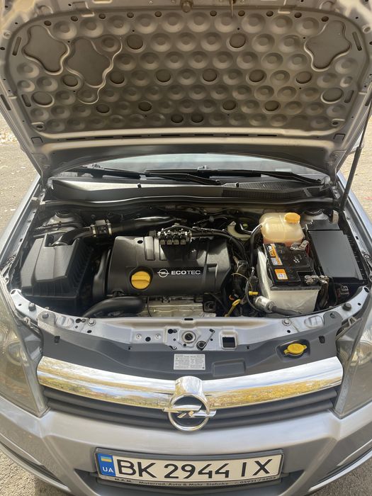 Opel Astra h 1.8 автомат