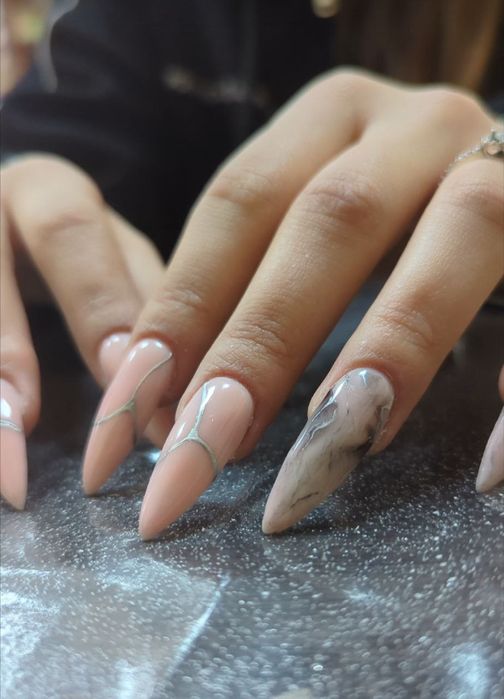 Запрошую на манікюр