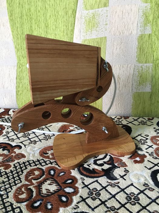 Лампа настільна.