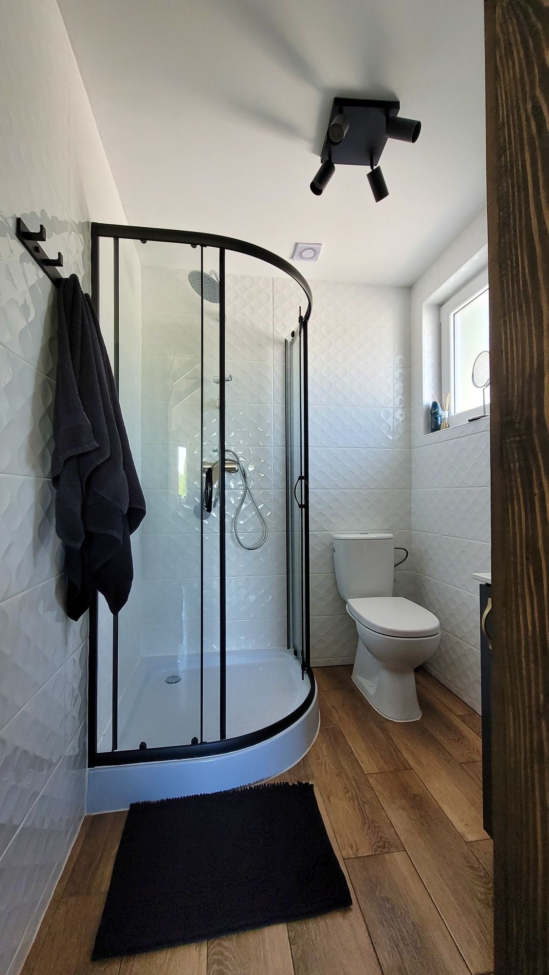 Domki letniskowe, jacuzzi, basen, staw, rowery, las