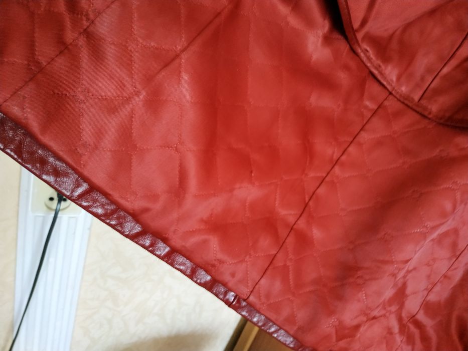 Куртка кожаная (три сезона)