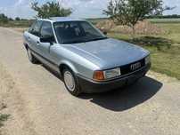 Audi 80 b3 bardzo ladna stan kolekcjonerski
