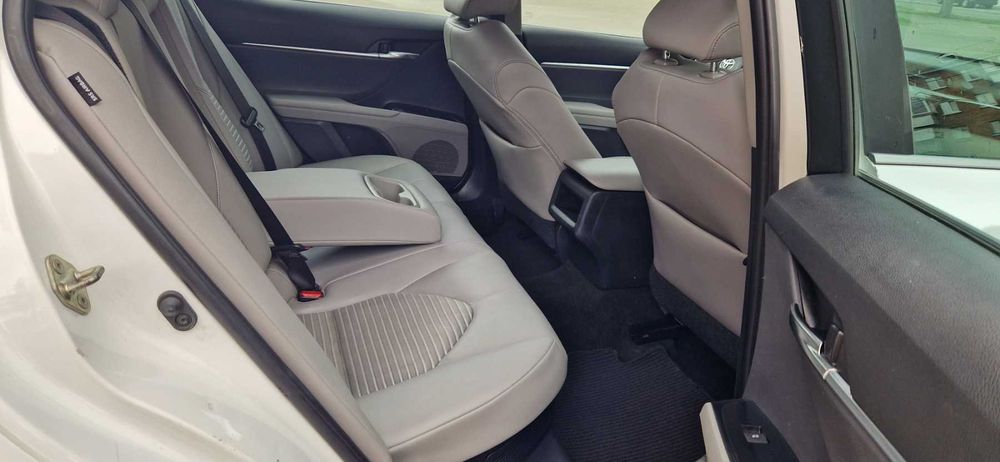 Продам Toyota Camry 2019