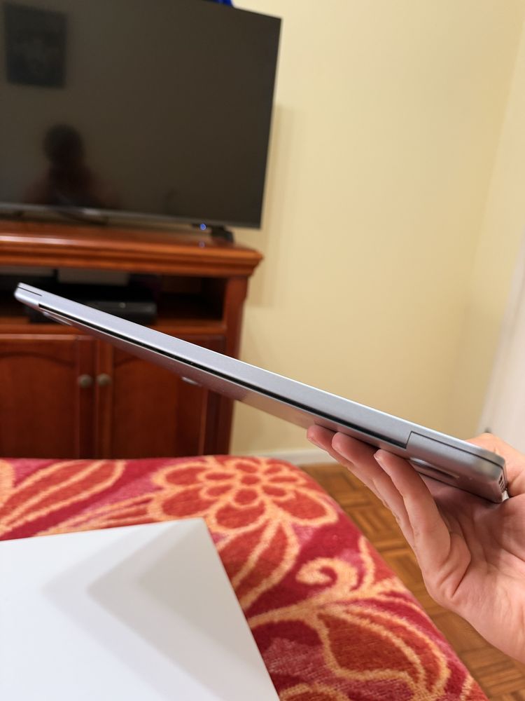 MacBook Air M2 2022 8GB 256GB