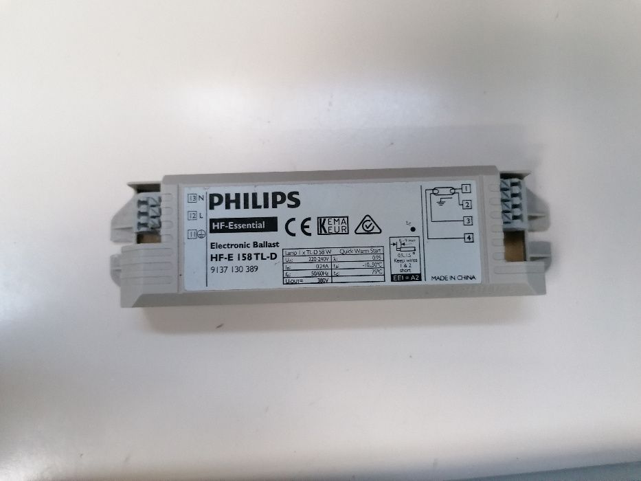 Arrancador eletronico HF-E 158 TL-D PHILIPS