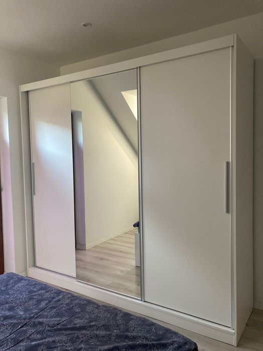 Szafa ubraniowa z lustrem duża, stan bdb