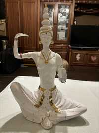 Керамическая статуя Будды