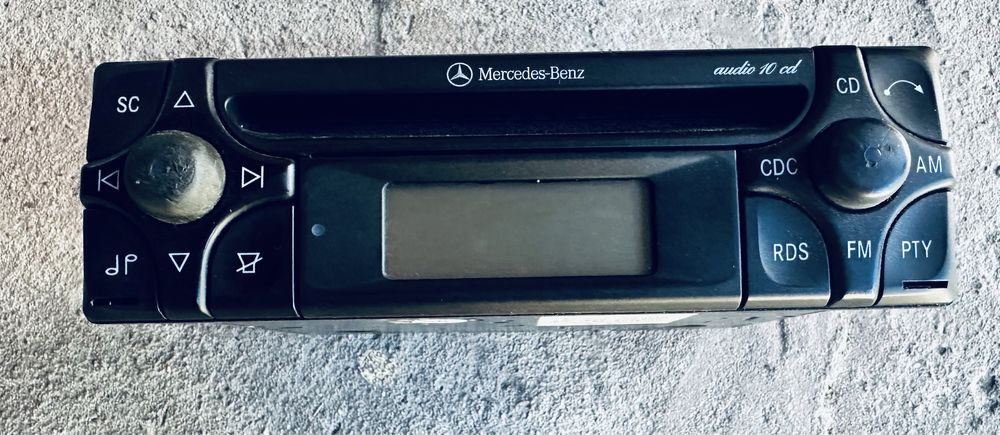Radio Mercedes - Benz