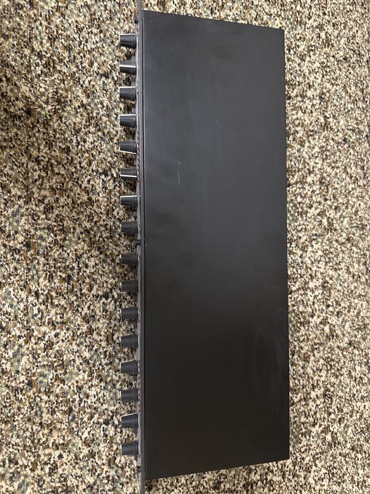 DBX 166 XL  компрессор