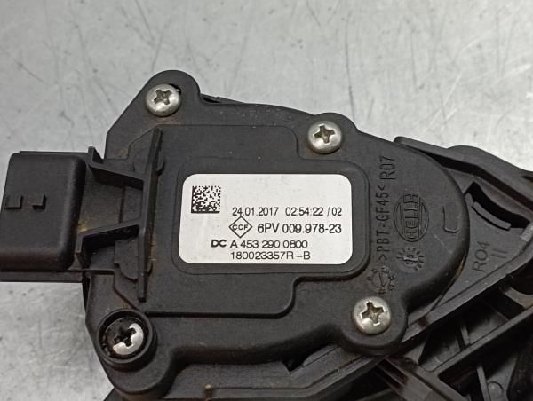 Pedal do acelerador SMART ForFour (453)