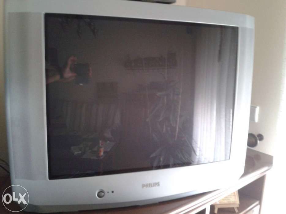 Televisor Grundig 68cm e televisor Grundig gd.