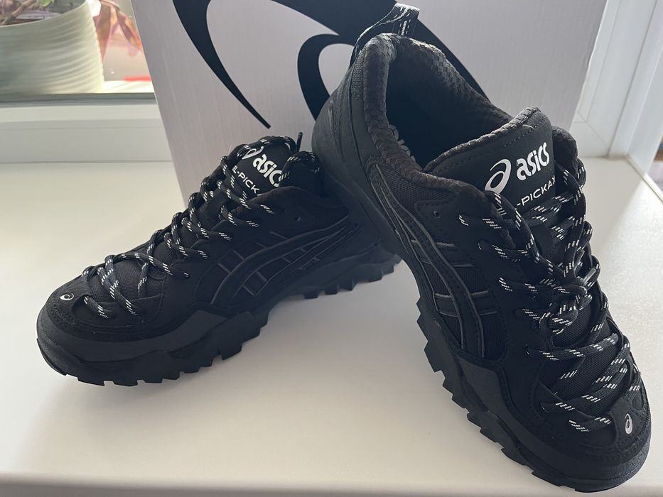 Asics gel-pickax black