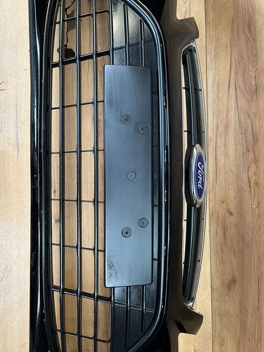 Zderzak przedni Ford Mondeo Mk4 lift kolor g6