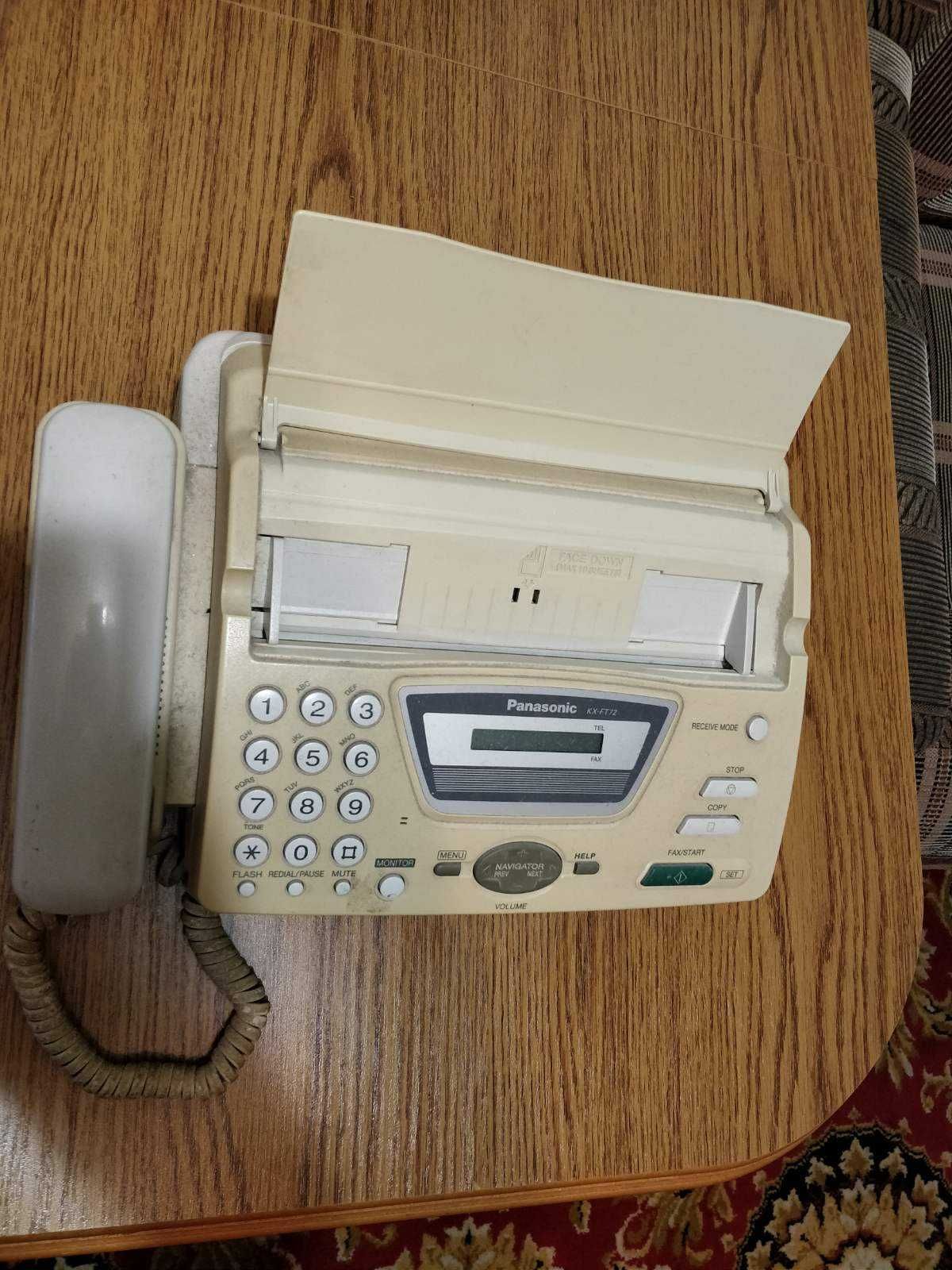 Телефон- факс Panasonic KX-FT72