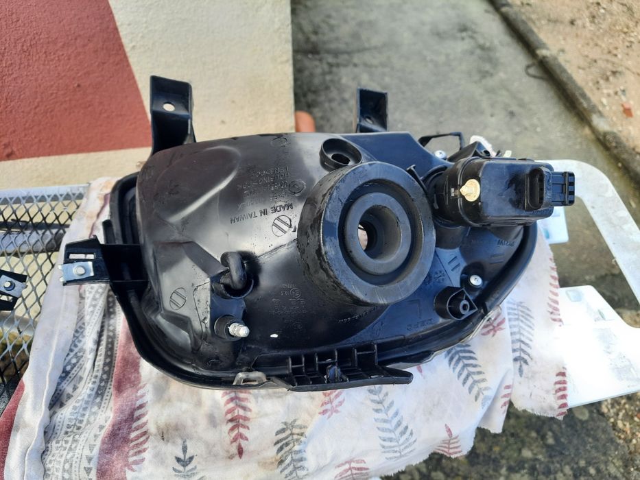 Faróis Renault Clio 2 fase 1