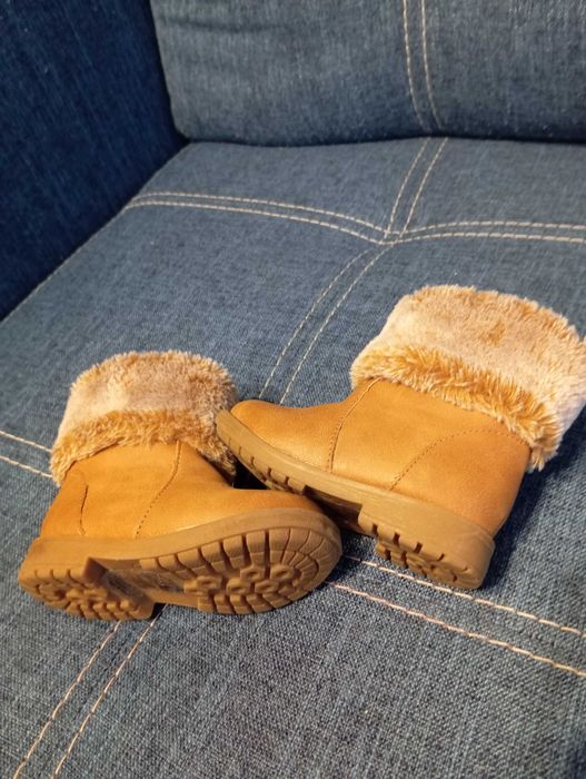 Осіннє дитяче взуття 19 розмір