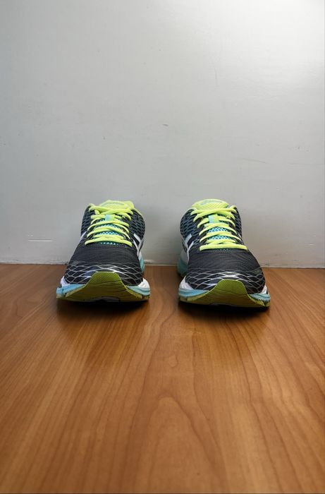 Кроссовки Asics Gel Nimbus 18 размер 41 оригинал спортивные run асикс