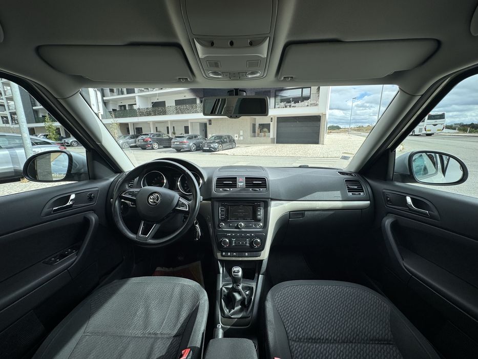 Skoda Yeti 1.6TDI Elegance Outdoor apenas 150.000km