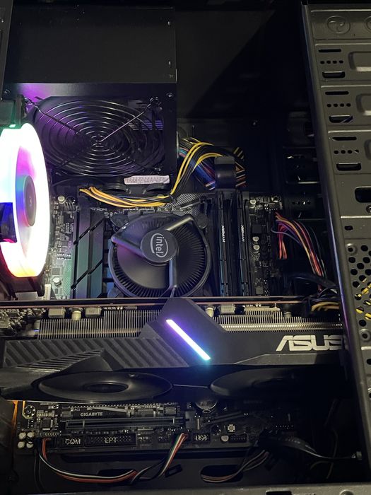 RX 5700 XT | i5-11400F | 16GB DDR4 | 240GB SSD | 600W Ігровий ПК