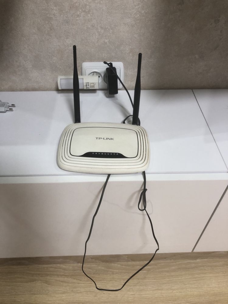Роутер TP-Link 2 антенны