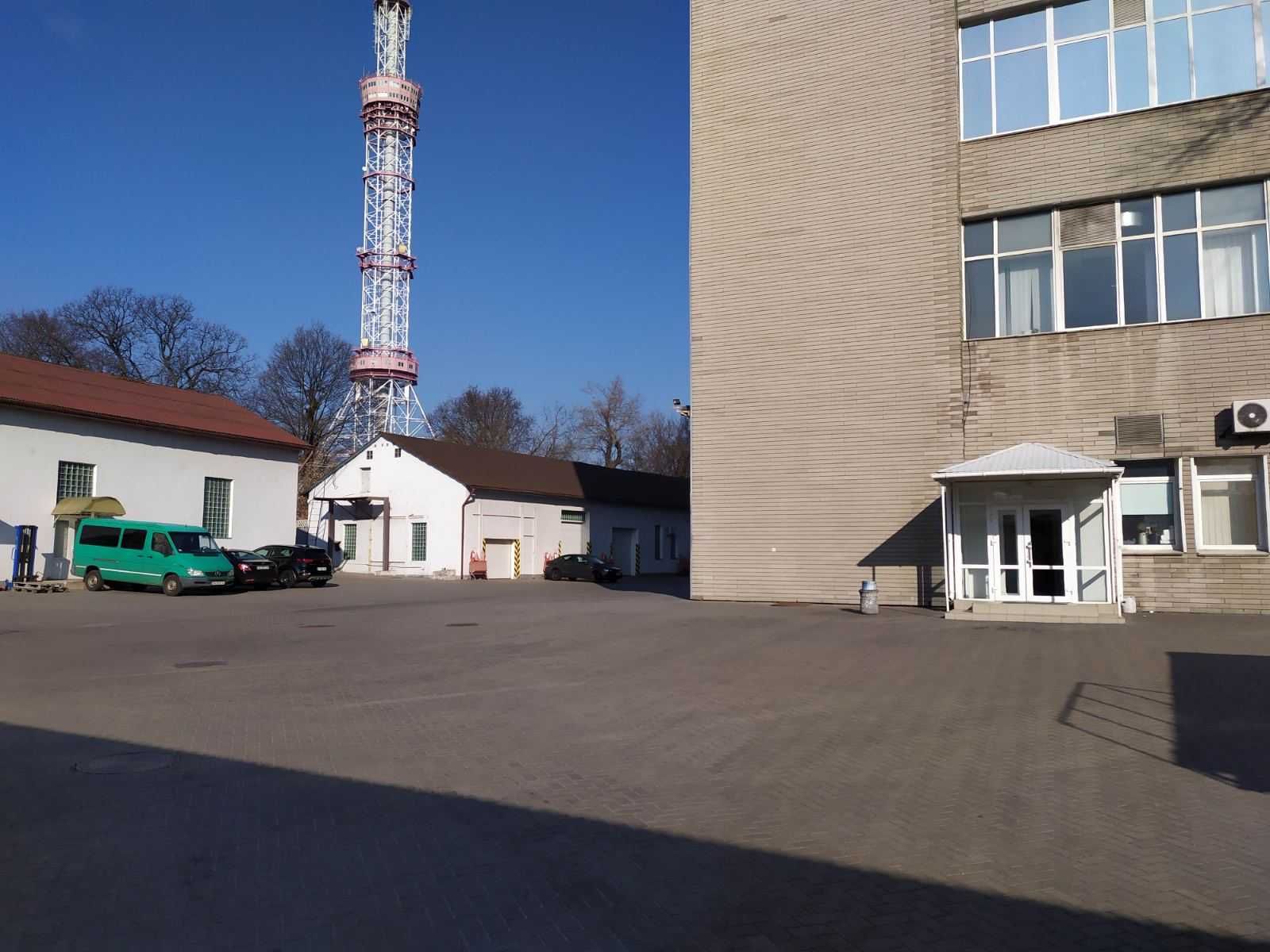 Офісний блок в БЦ, 14 кабінетів, 580 м.кв., генератор, М Дорогожичи