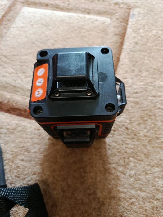 Лазерний рівень Hilda