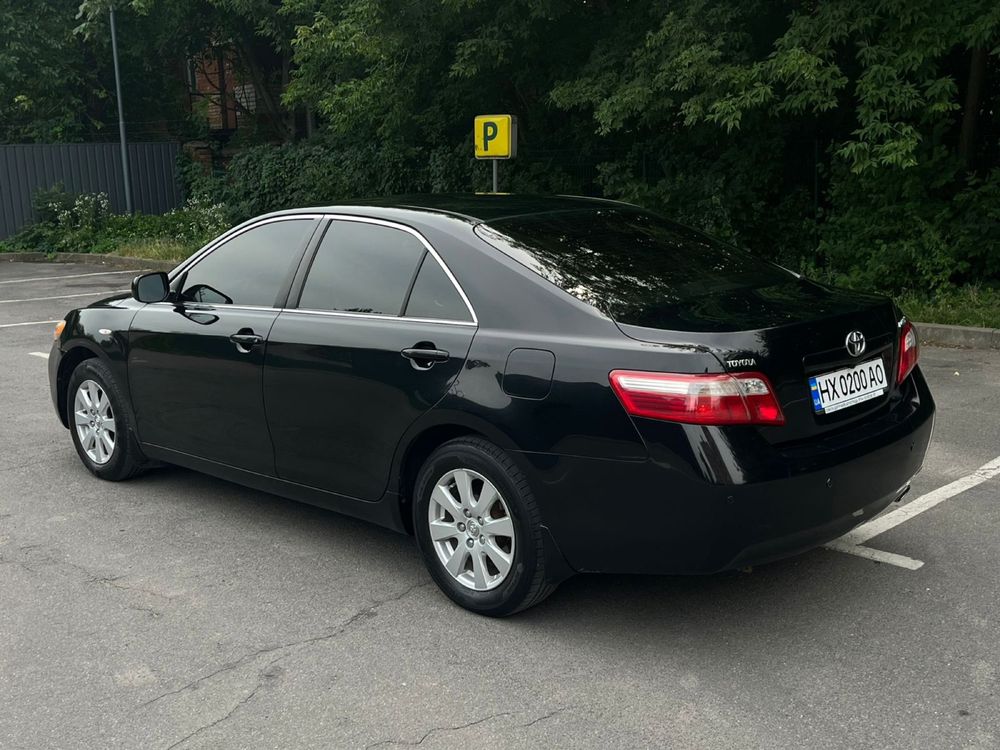 Продам Toyota Camry