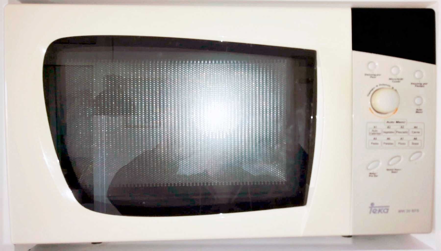 Microondas Teka com Grill (c/ novo)