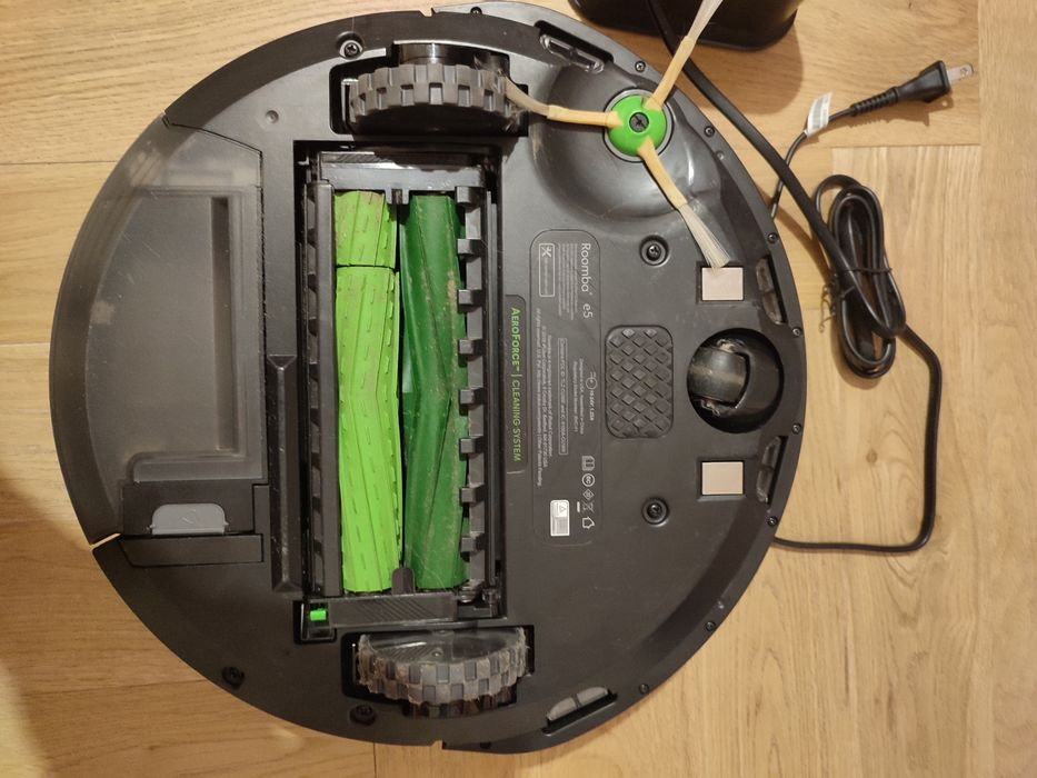 Odkurzacz iRobot Roomba  E5