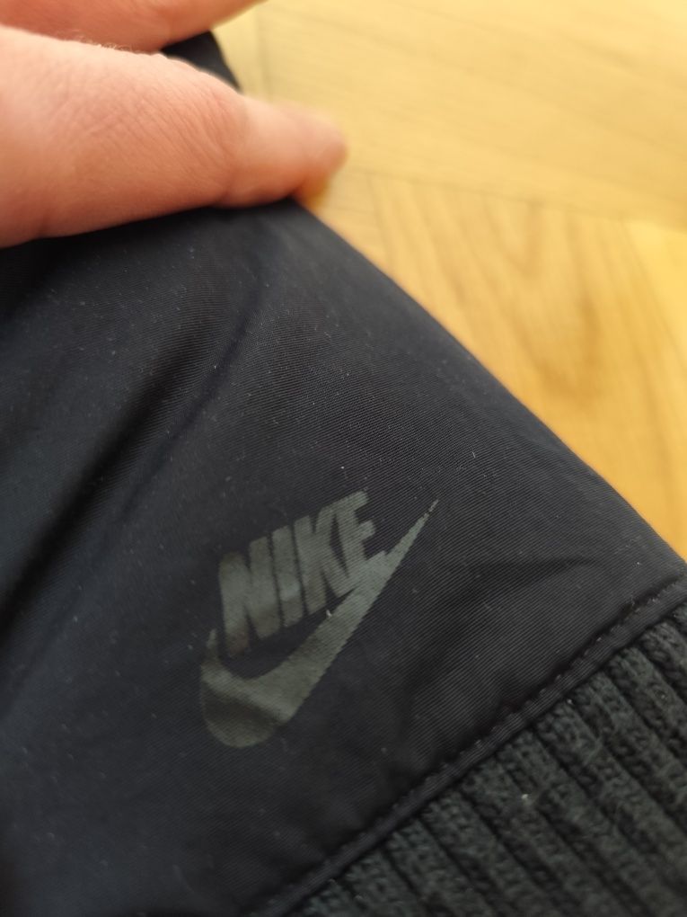Kurtka damska puchowa Nike ( L ) dłuższa z kapturem