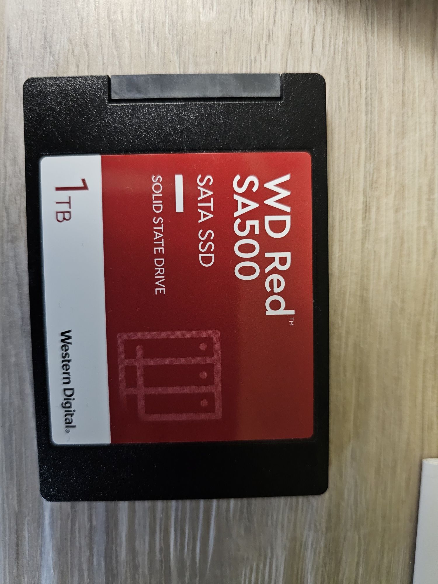 SSD накопичувач WD Red SA500 1 TB (WDS100T1R0A)