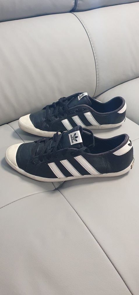 Trampki ze skory adidas 38/39