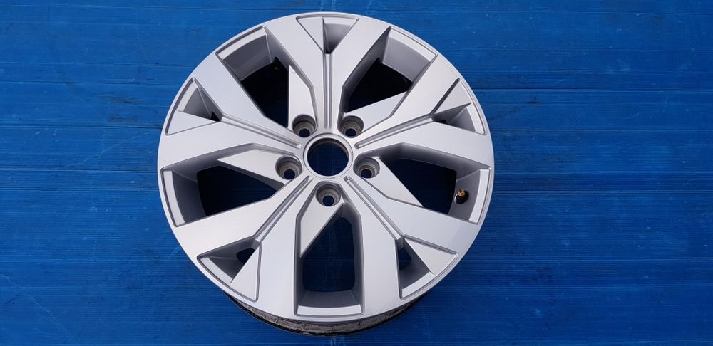 Felga aluminiowa pojedyncza 1szt oryginalna VW 16 cali